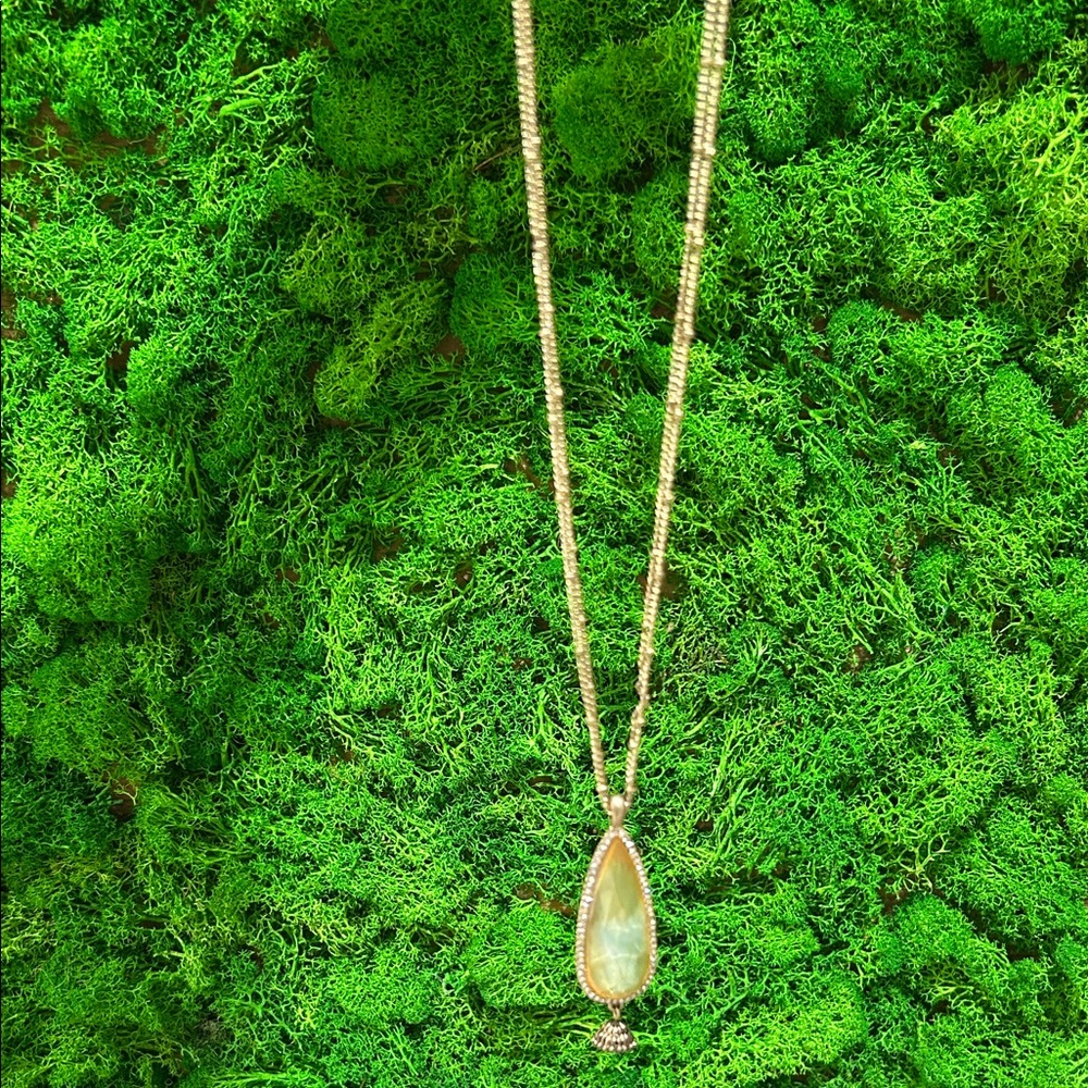 Lonna & Lilly Gold Teardrop Necklace 🇨🇦